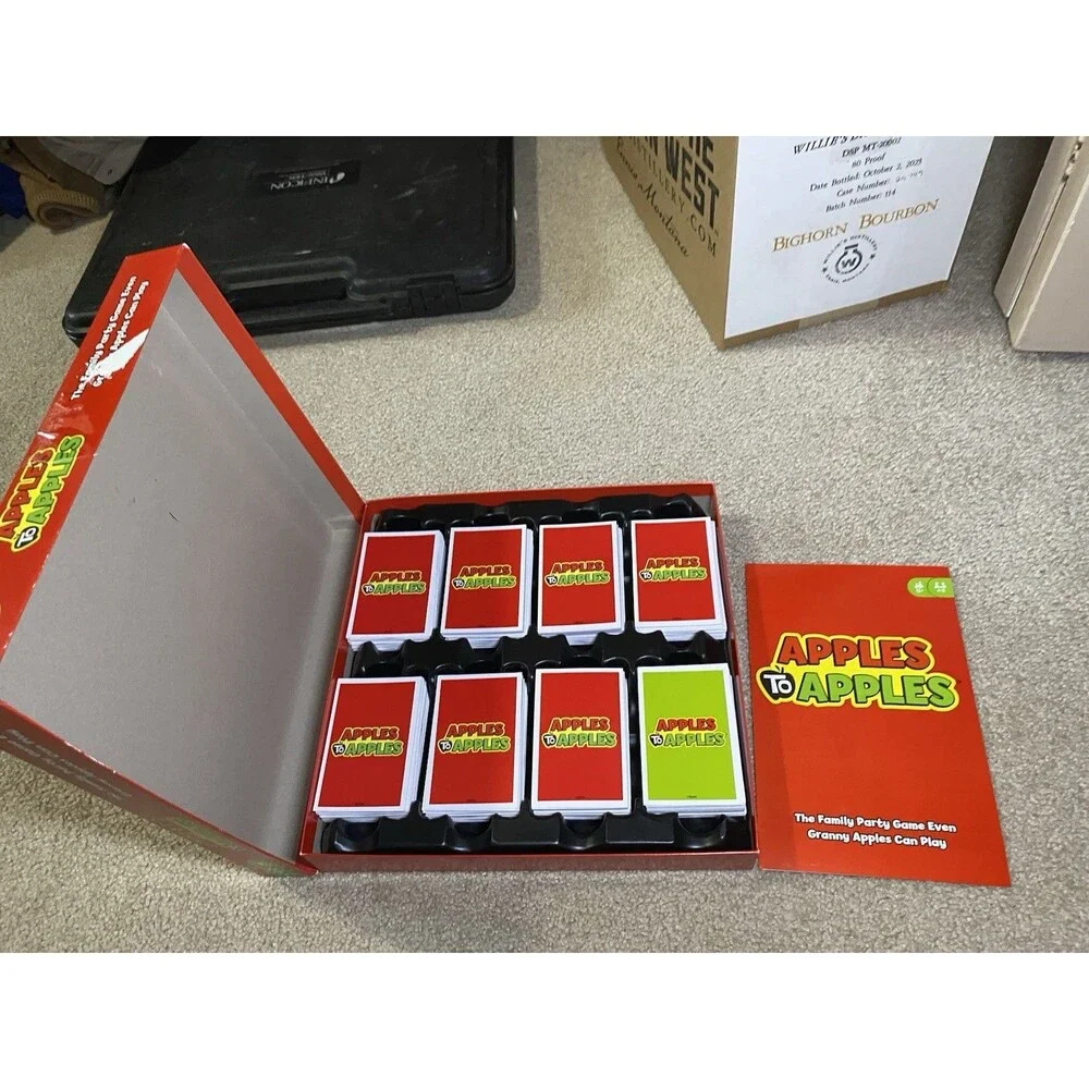 Apples to Apples Card Game 2020 Mattel Party in a Box Complete
